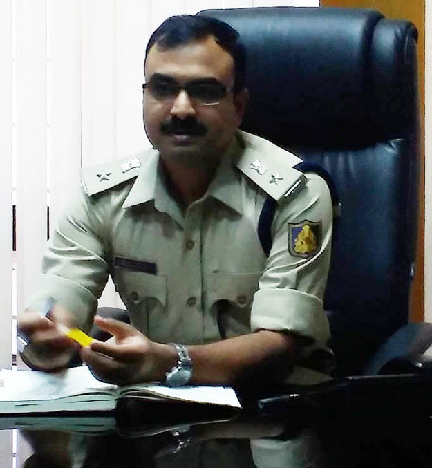 ಪೋಷಕರು, ಶಿಕ್ಷಕರಿಗೆ ಅರಿವು ಕಾರ್ಯಕ್ರಮ: ಎಸ್ಪಿ ಲಕ್ಷ್ಮಣ್ ನಿಂಬರ್ಗಿ